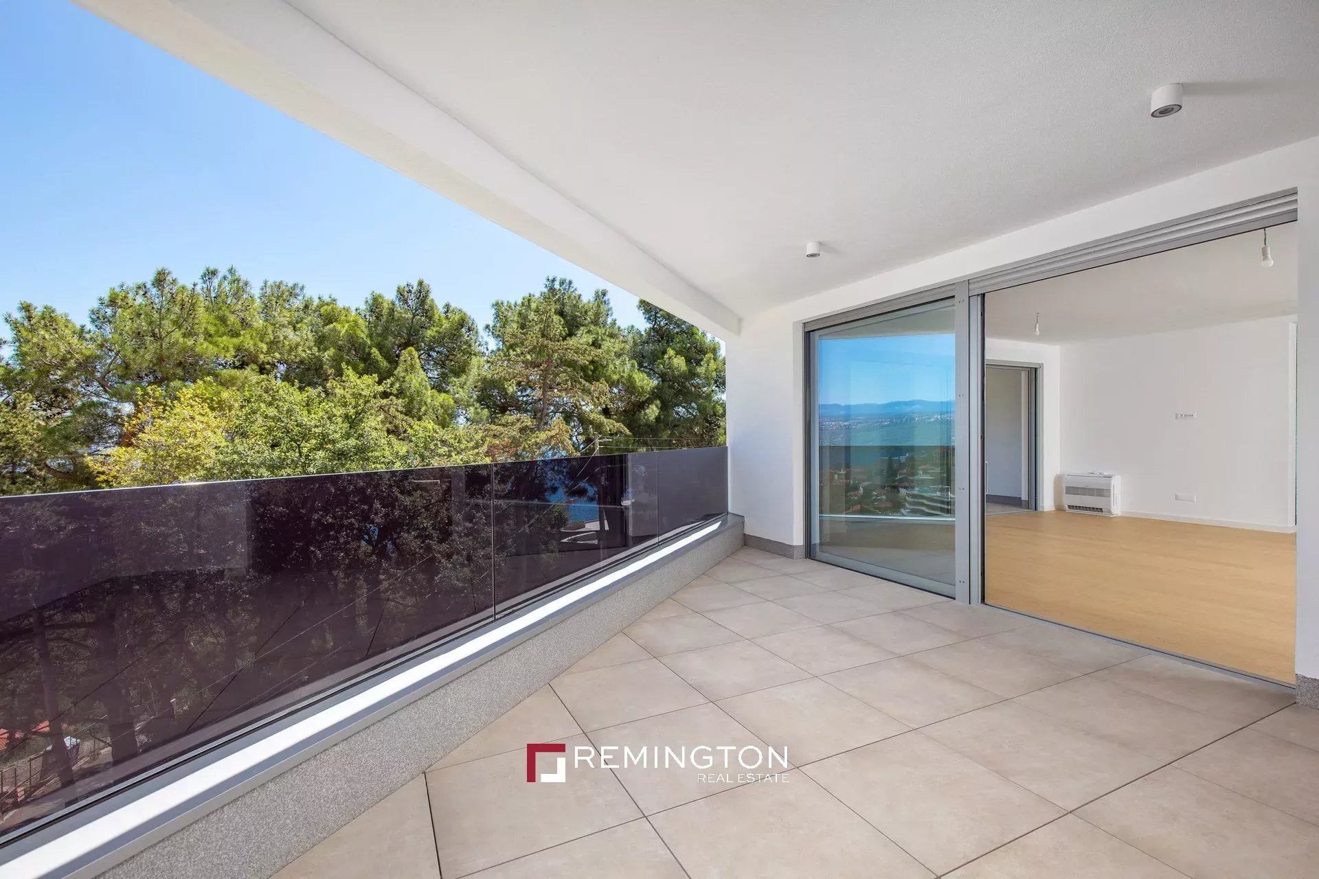 2 Bedroom Apartment/Flat's Image 25