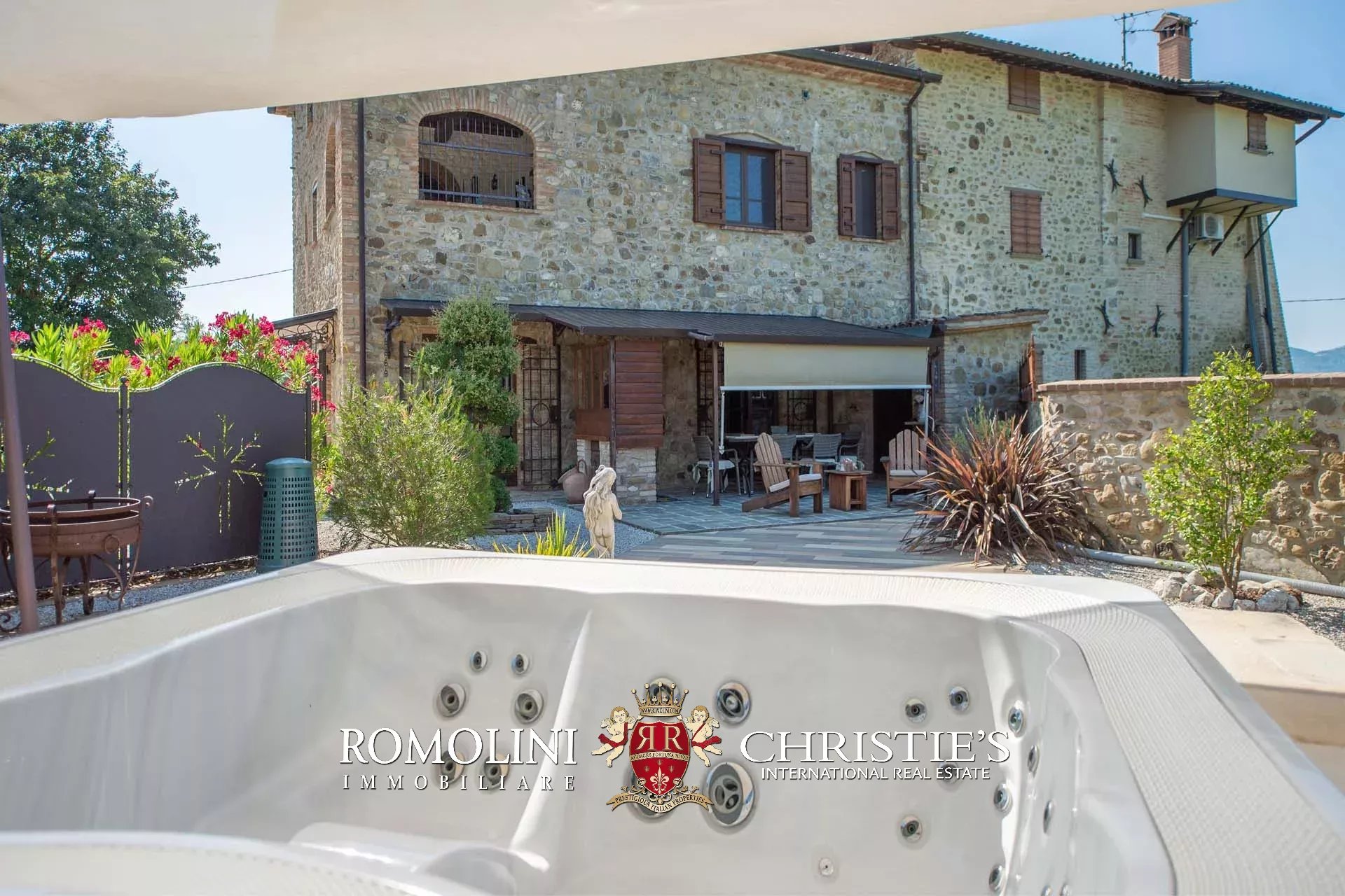 4 Bedroom Villa/Townhouse's Image 25