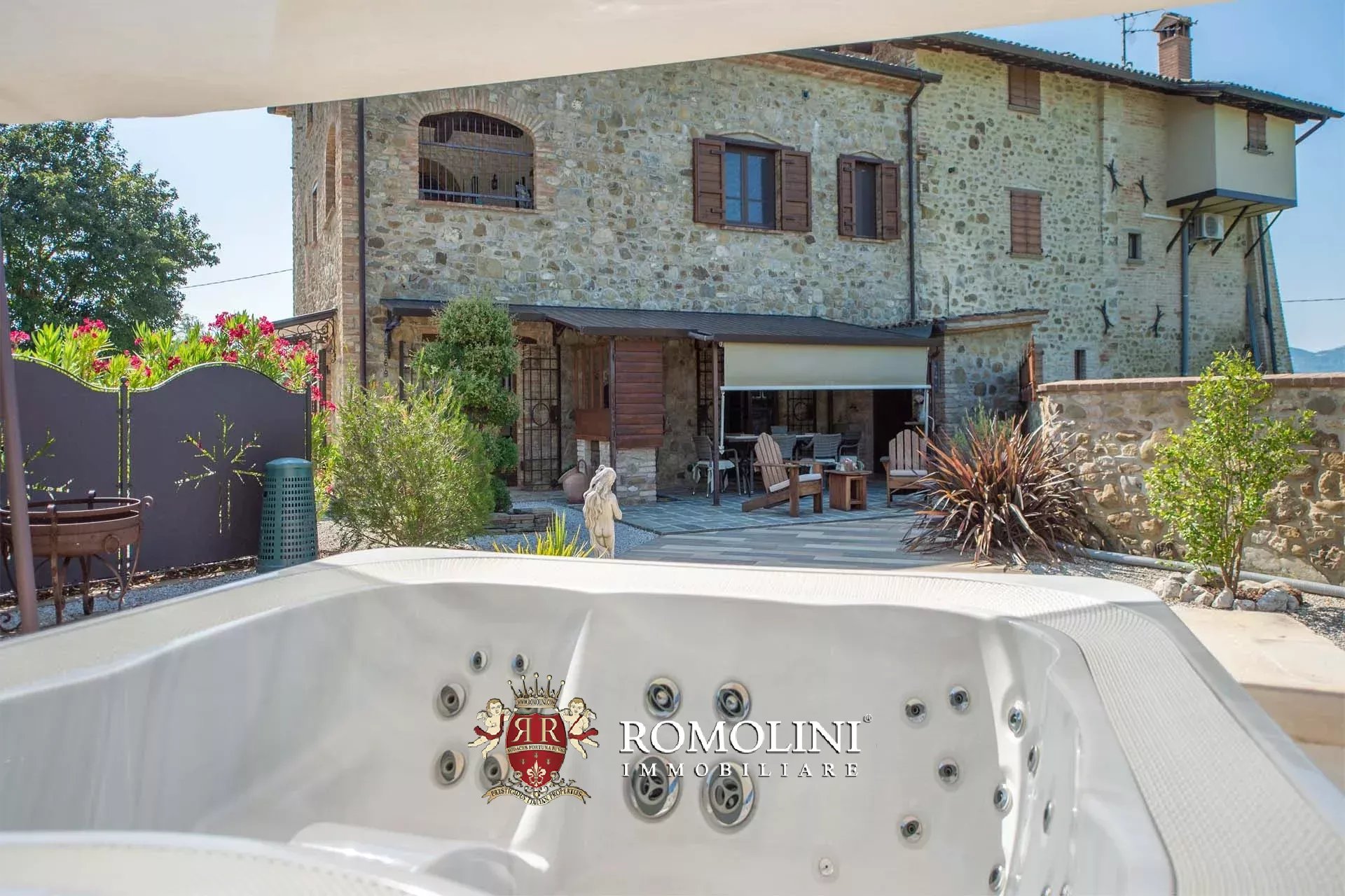 4 Bedroom Villa/Townhouse's Image 25