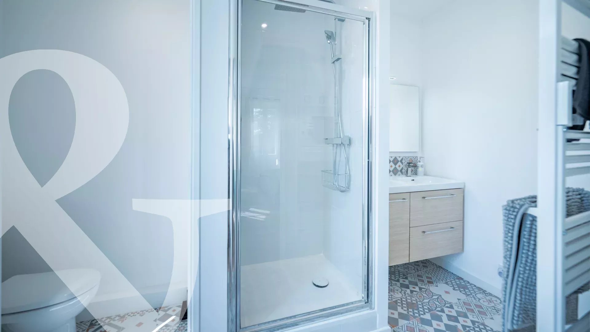 A PIED DU CENTRE VILLE