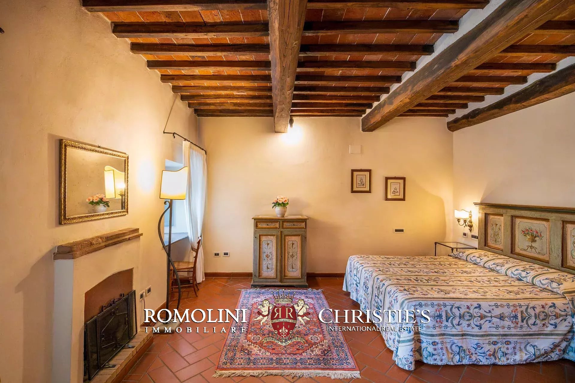 16 Bedroom Villa/Townhouse's Image 45