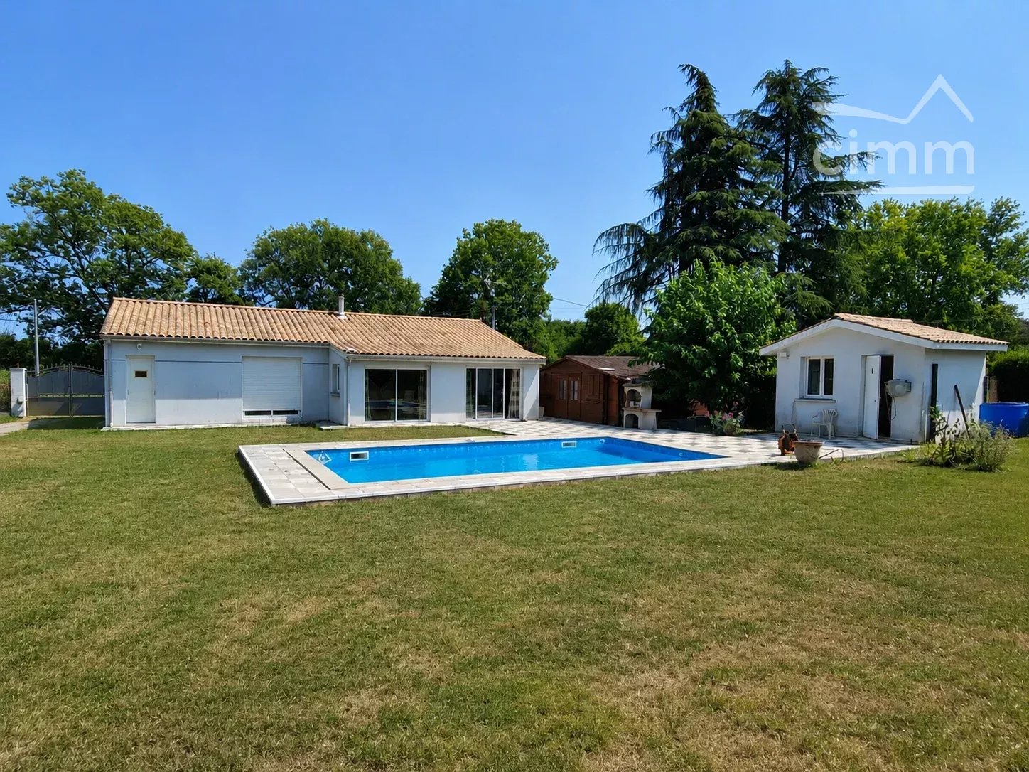 Agence immobilière de 