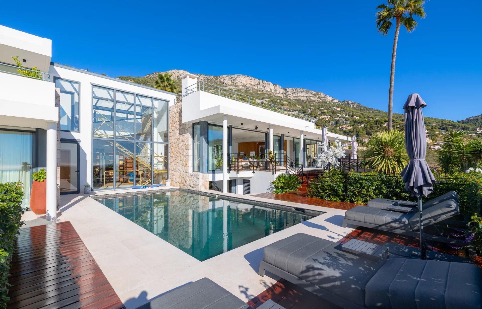 Exceptional Contemporary Villa - Eze - panoramic sea view - swimming pool - near Monaco