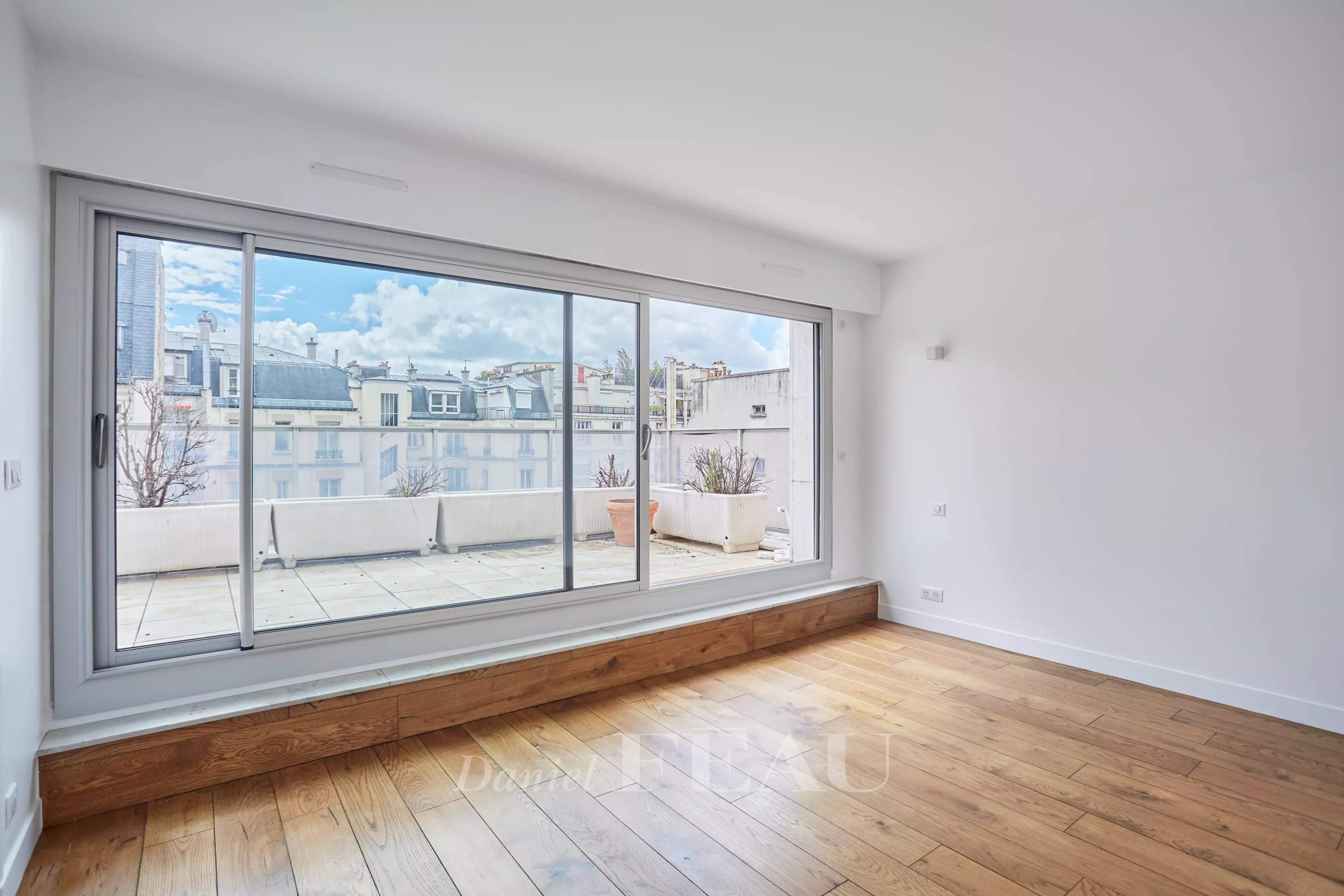 Rental Apartment Paris 16th