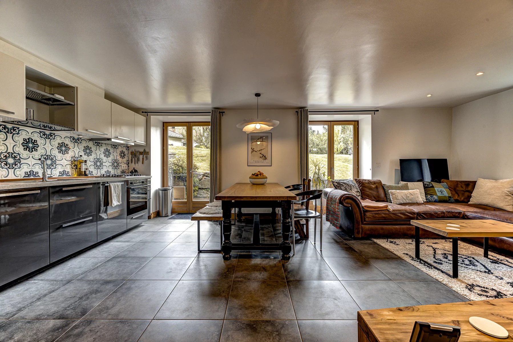 Photo of CHAMONIX - A bright, modern apartment with private terrace