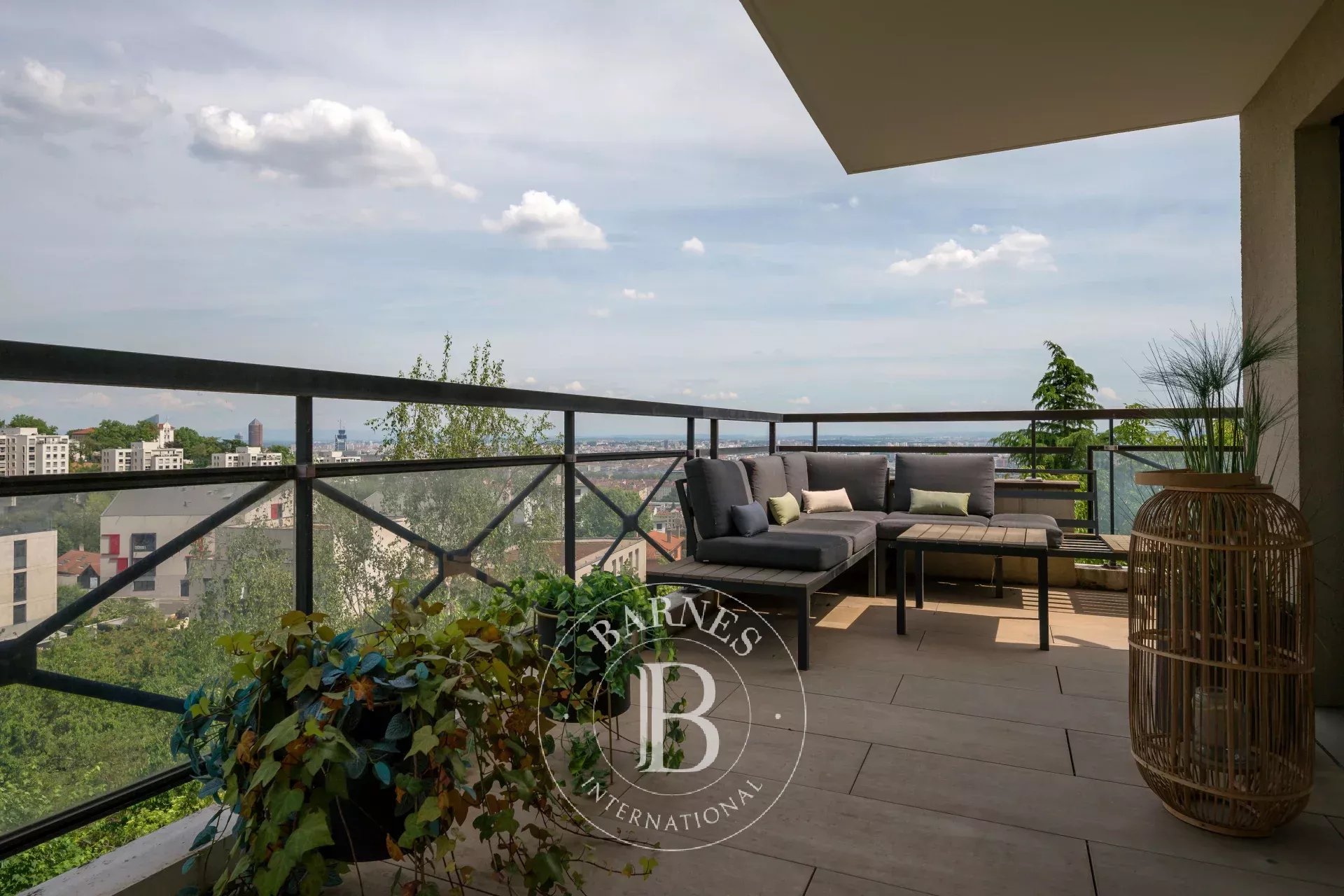 Daire Lyon 5ème - picture 4