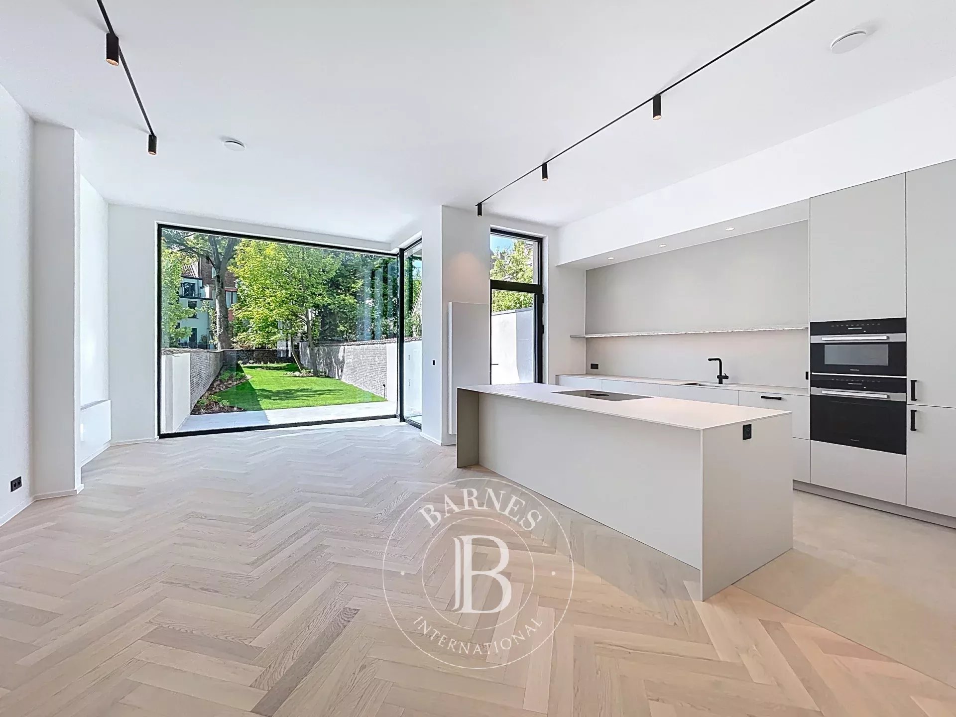 Ixelles- Duplex de haut standing à vendre