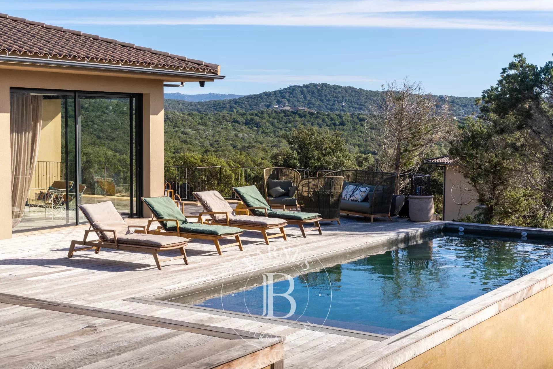 Villa Bonifacio  -  ref 85649554 (picture 1)