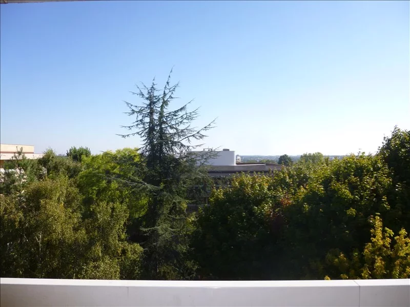 location-appartement-3-pieces-verrieres-le-buisson-83870359