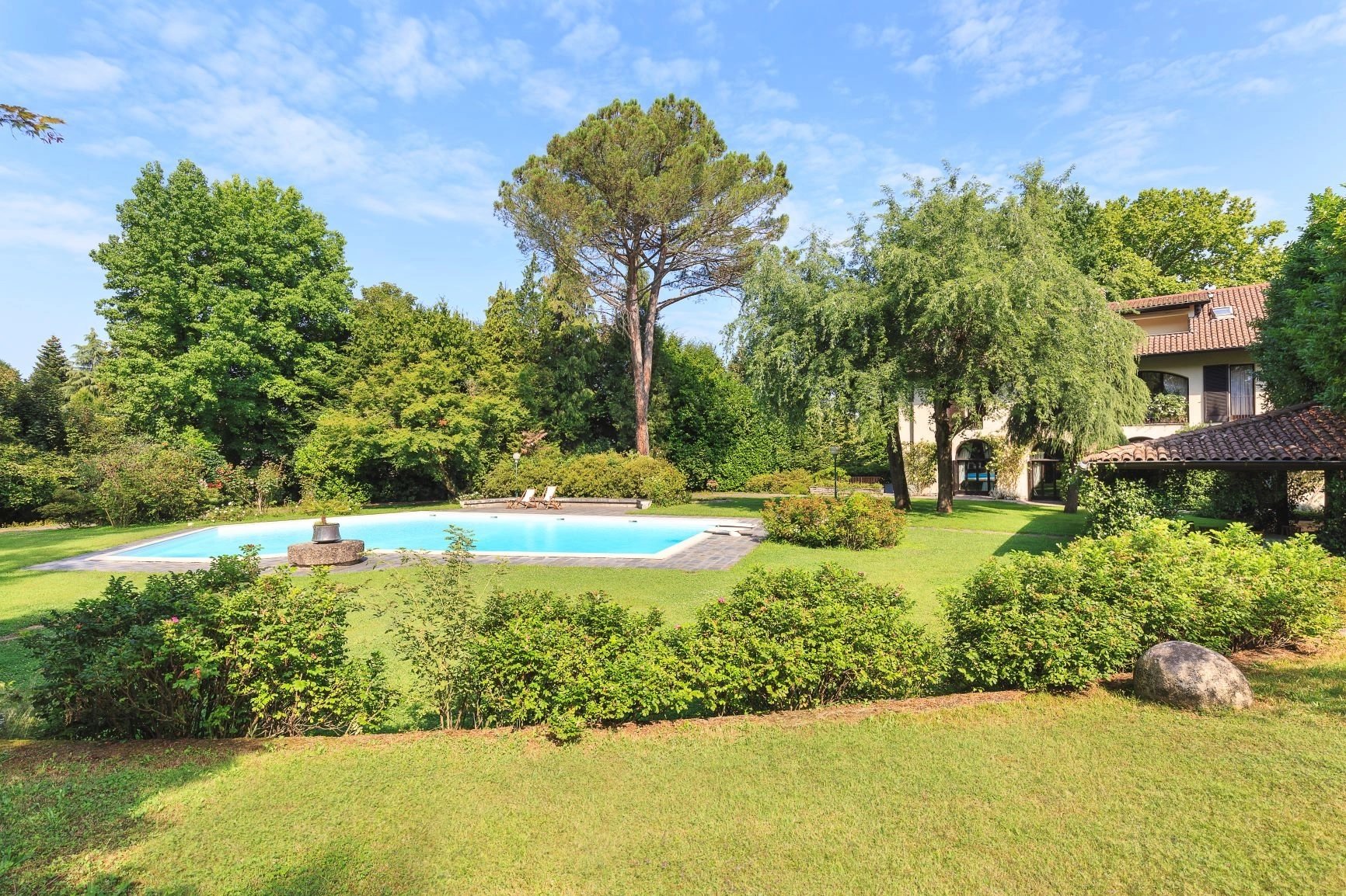 Villa in the Ticino National Park. Lake Maggiore - picture 24 title=