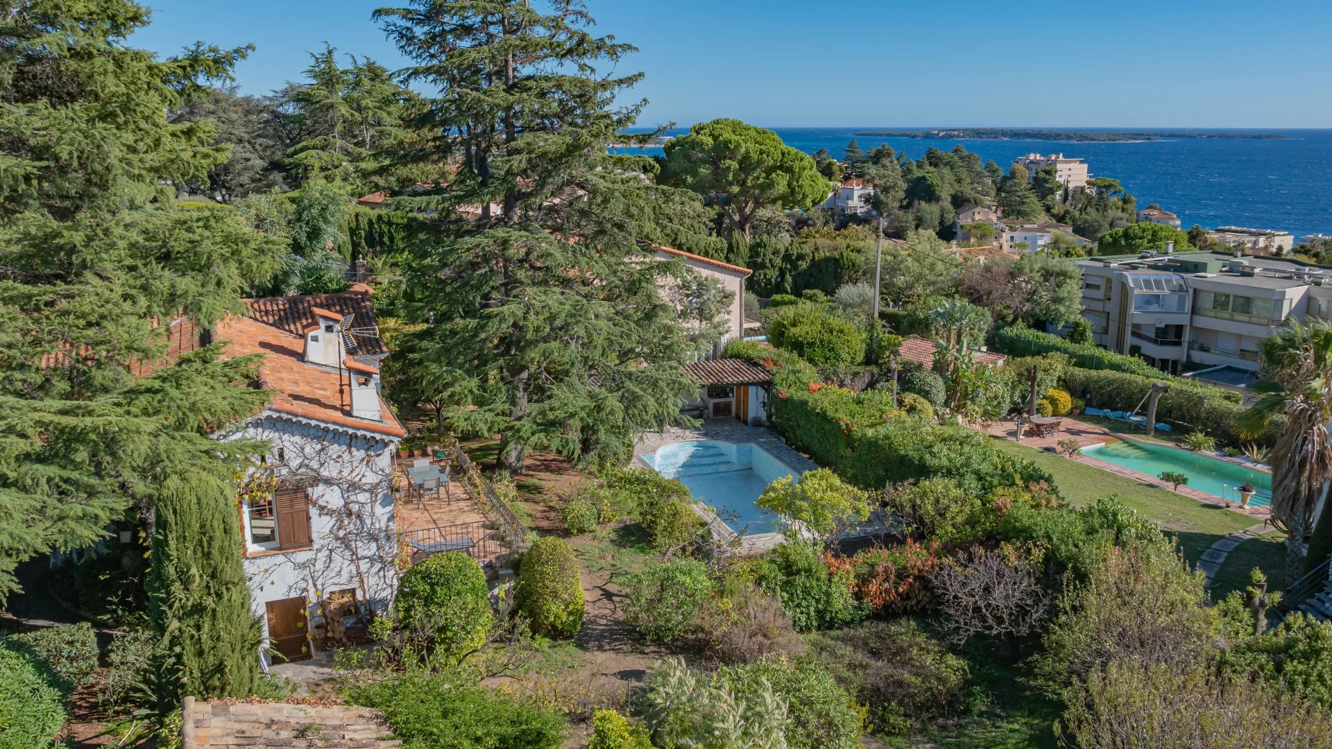 Sale House Cannes Croix des Gardes