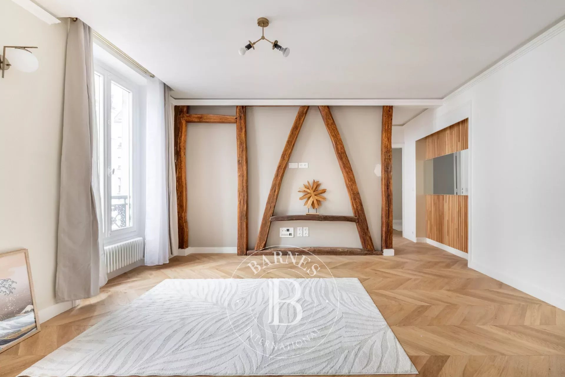 Daire Paris 4ème - picture 11