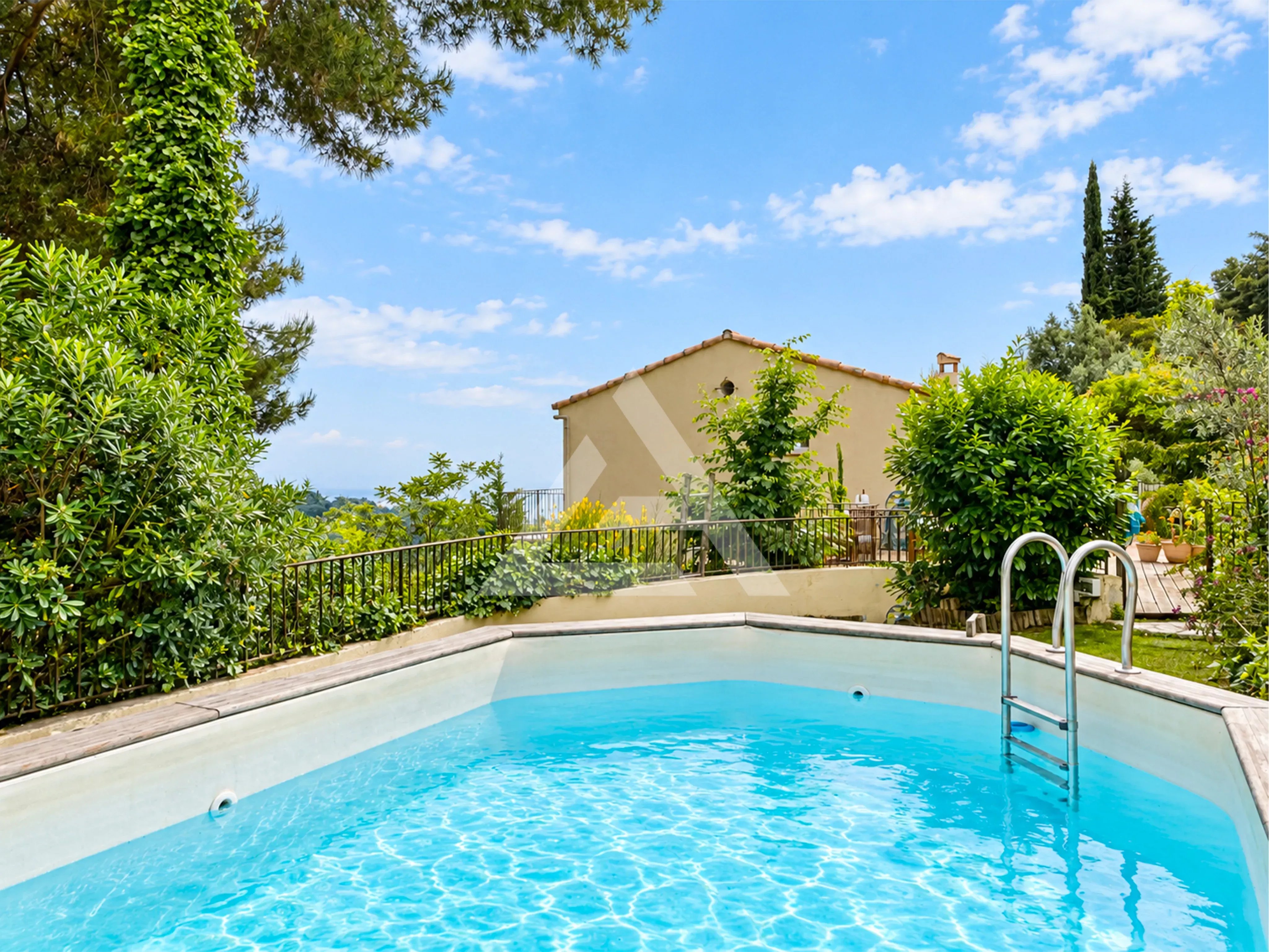 ROQUEBRUNE CAP MARTIN - HAMEAU QUARTIERE - CASA