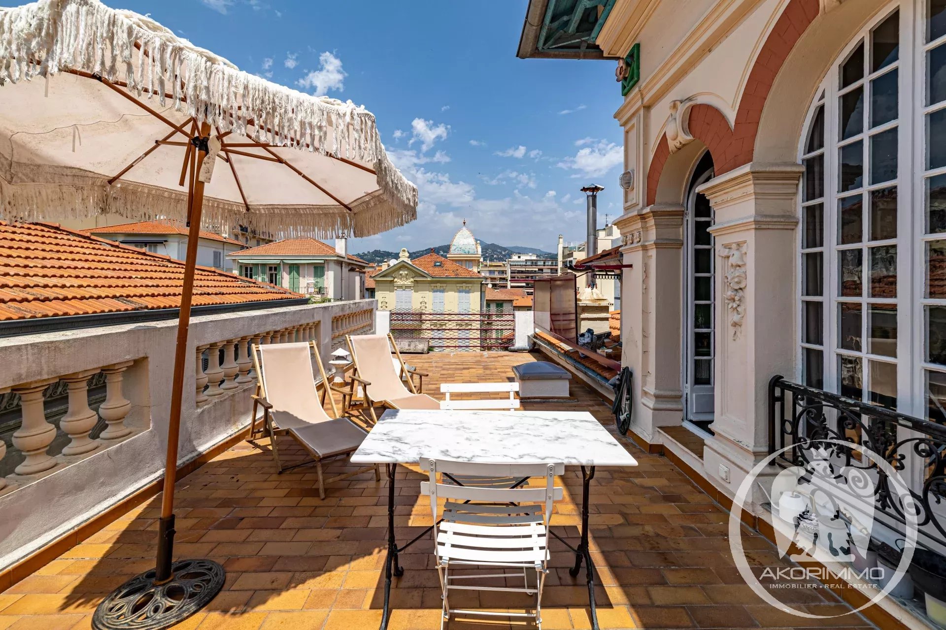 Luxury Apartment with Terrace in Nice