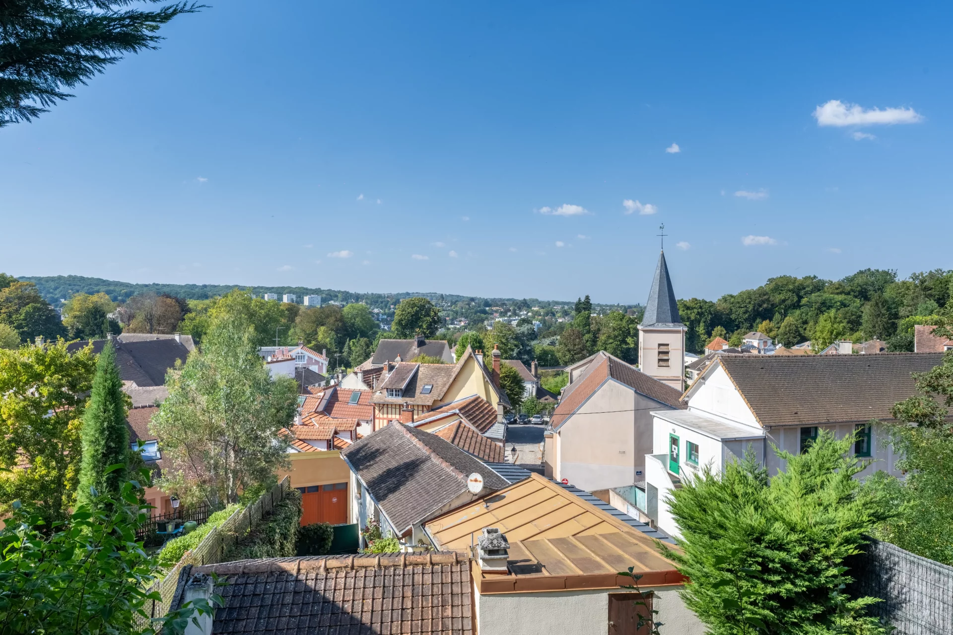 La Celle-Saint-Cloud - LE BOURG