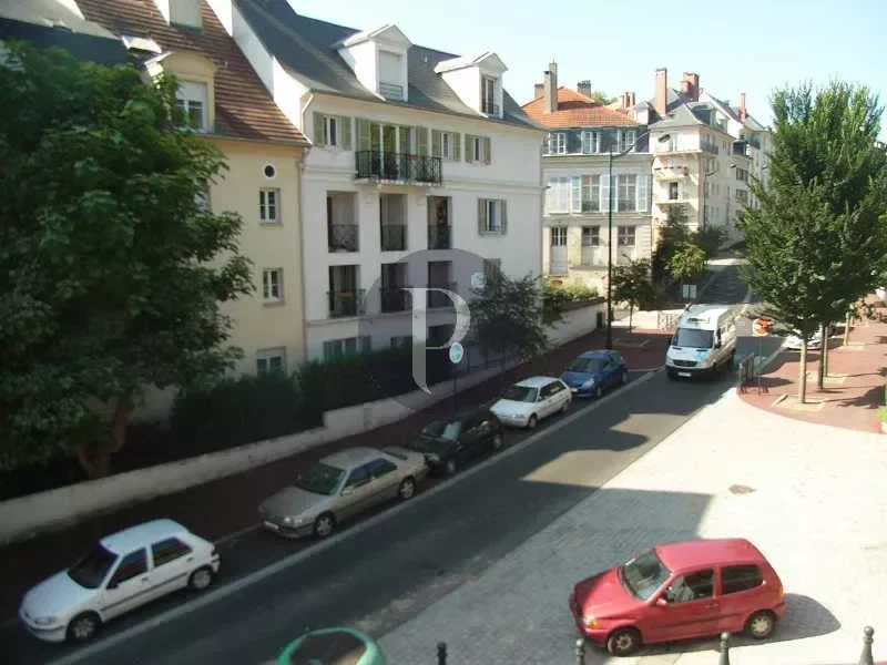 vente-appartement-2-pieces-le-plessis-robinson-83870602