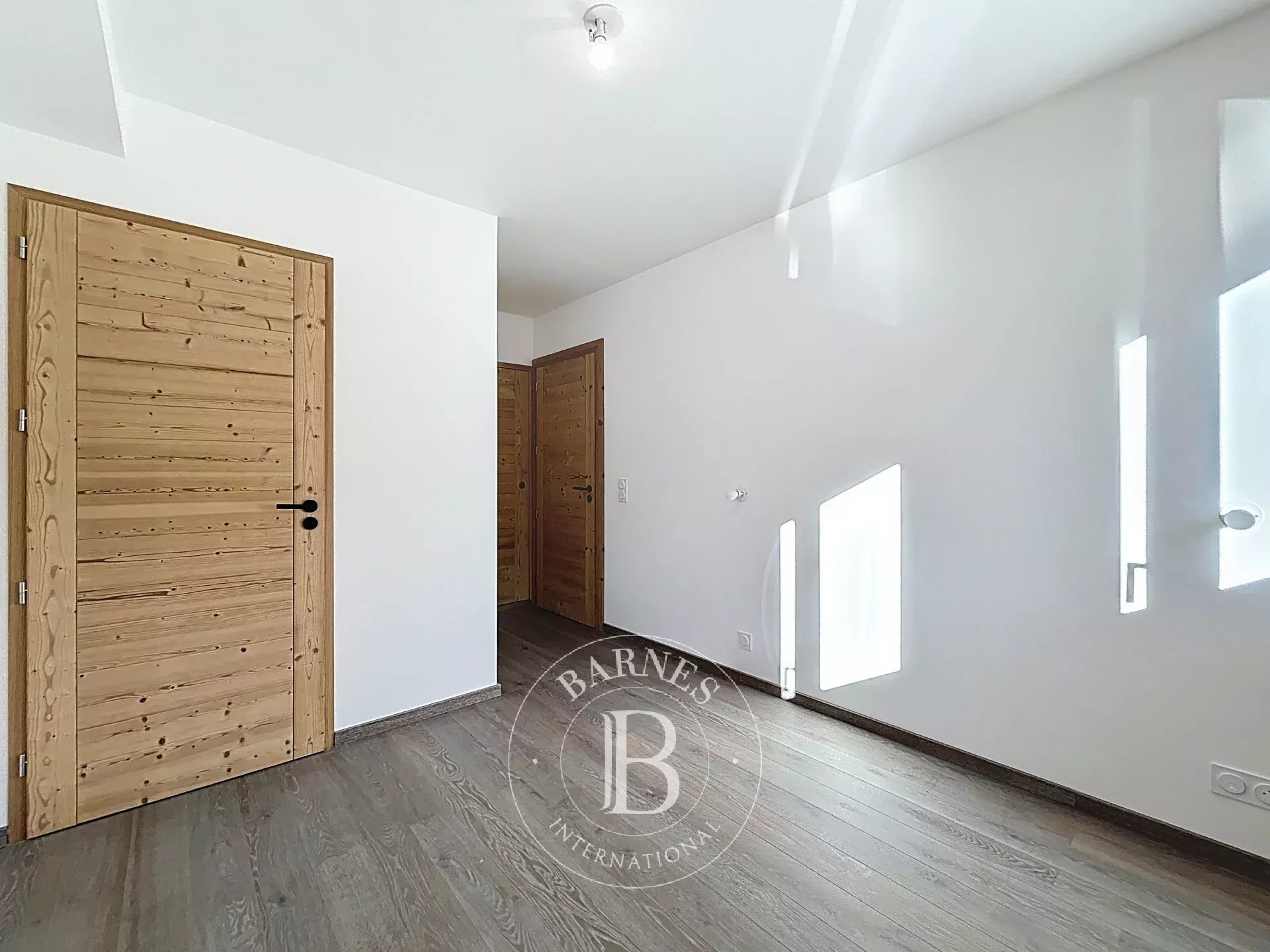 Photo of Les Gets – 2-Bedroom Apartment with Cabin – View over the Slope – Dual South-Facing Exposure