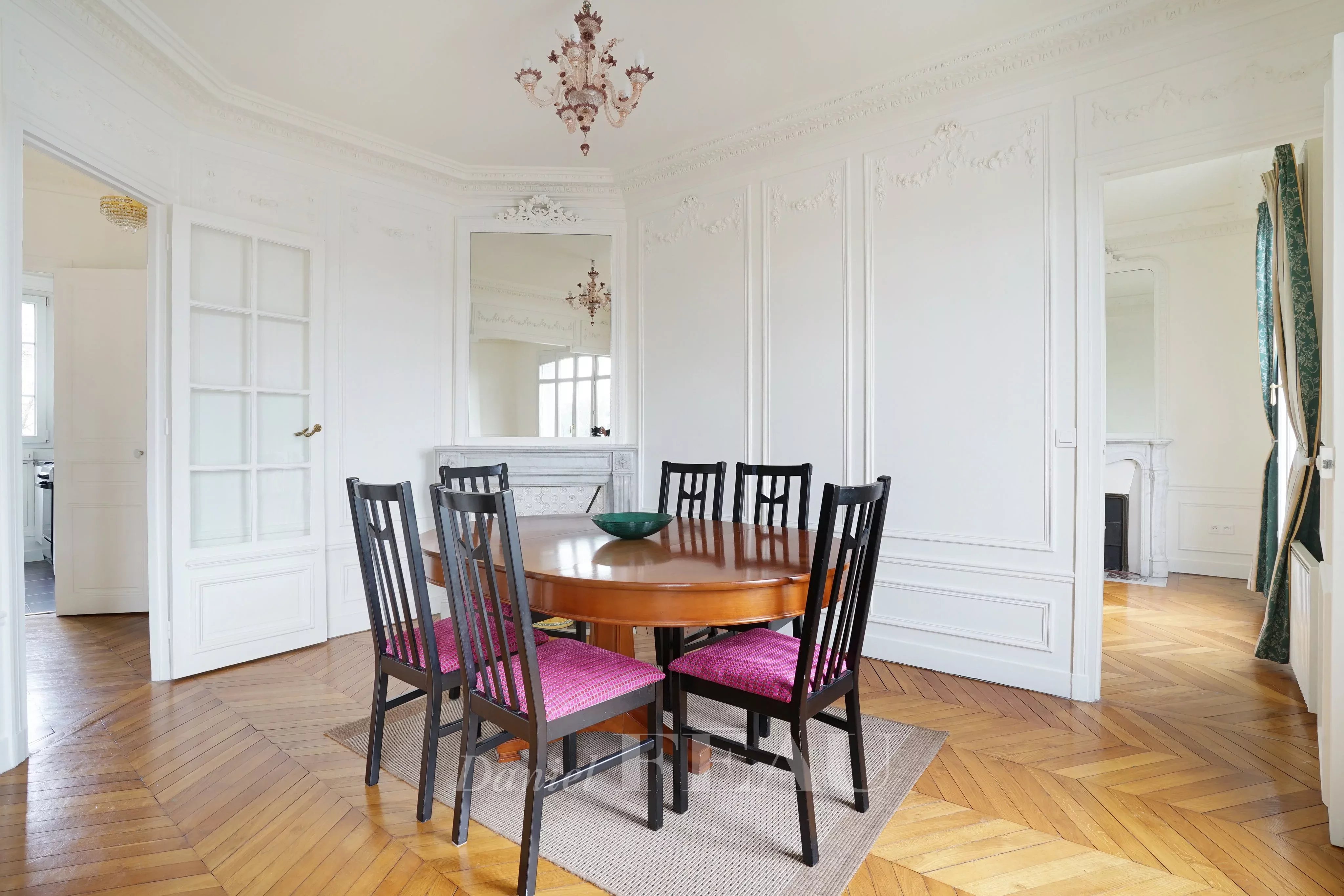 Dining room Wooden floor Chandelier