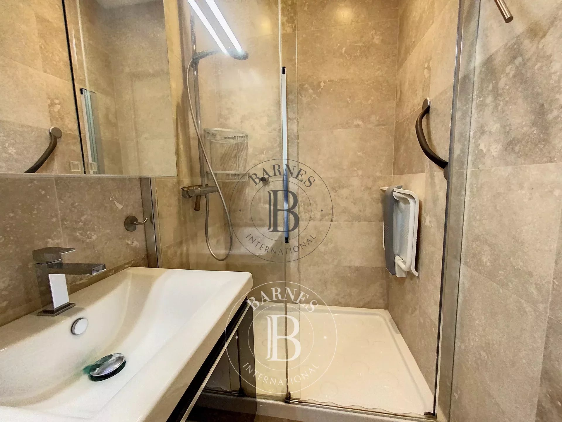 Daire Charenton-le-Pont - picture 9