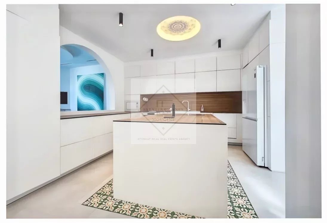 Villa à Cannes – Le Raffinement à 7 Minutes de la Croisette