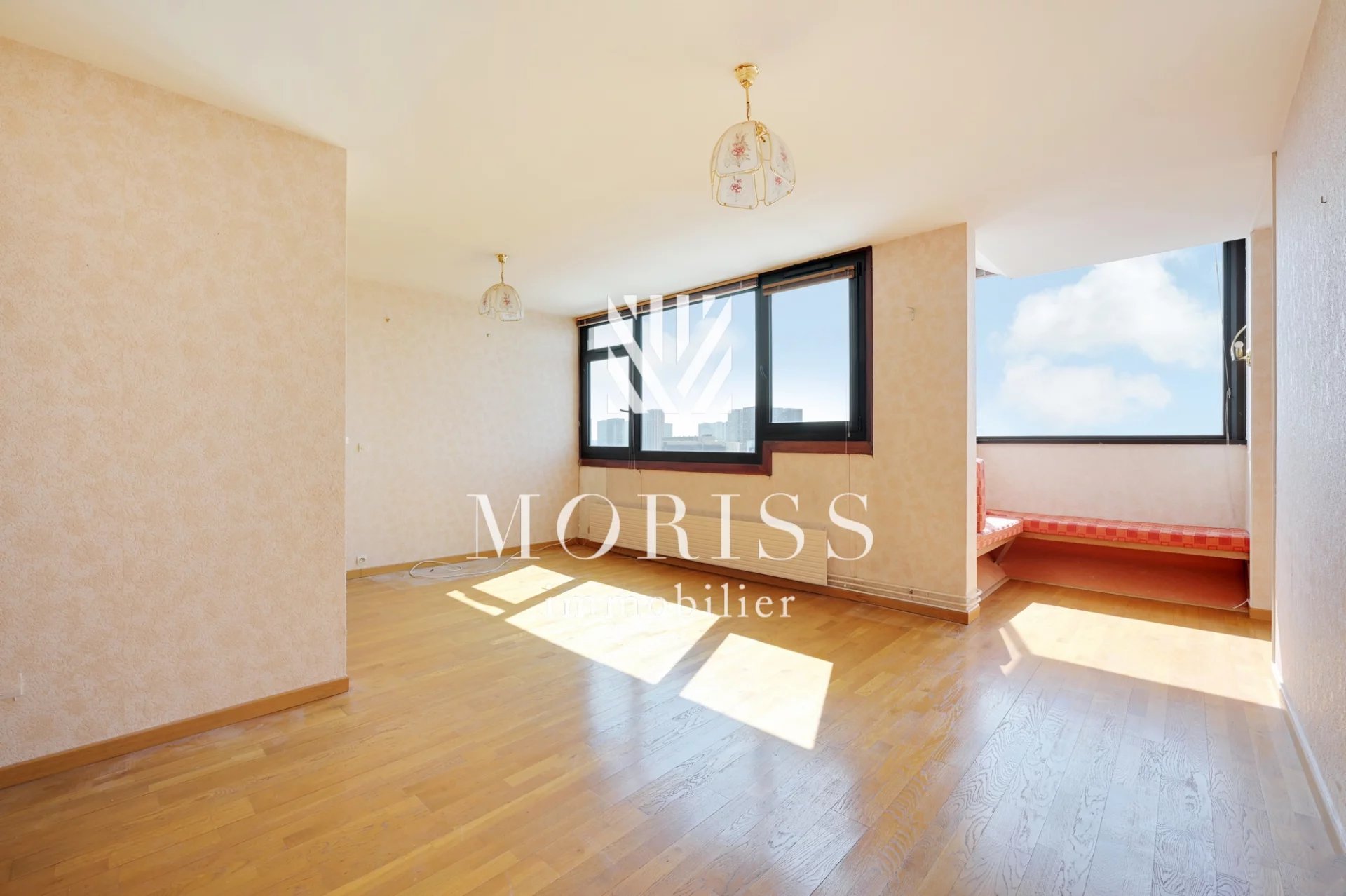 Appartement avec parking - 70m2 - 3 pièces - 75013 Paris - Image 1