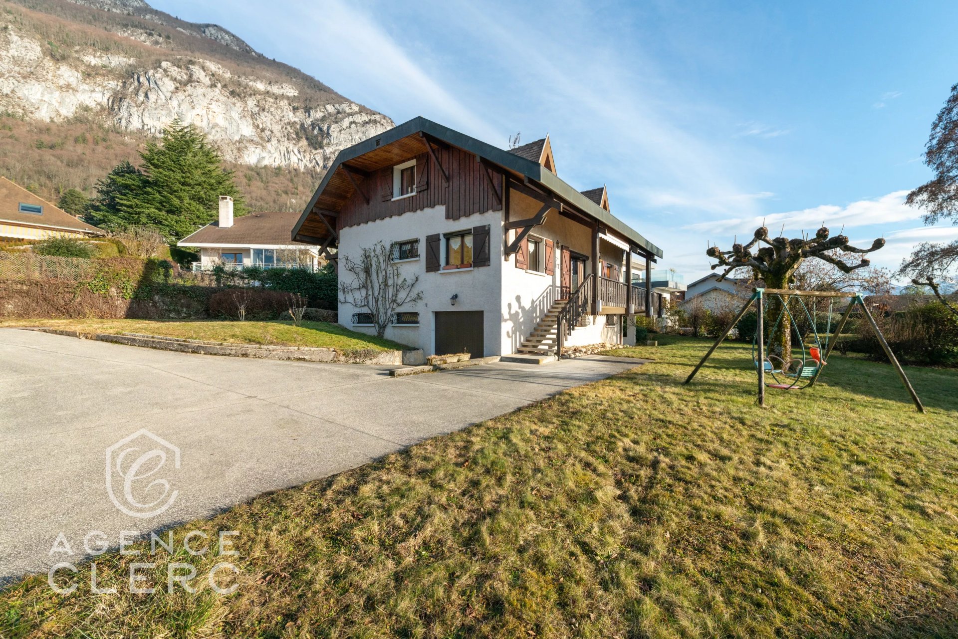 4 Bedroom Villa/Townhouse's Image 5