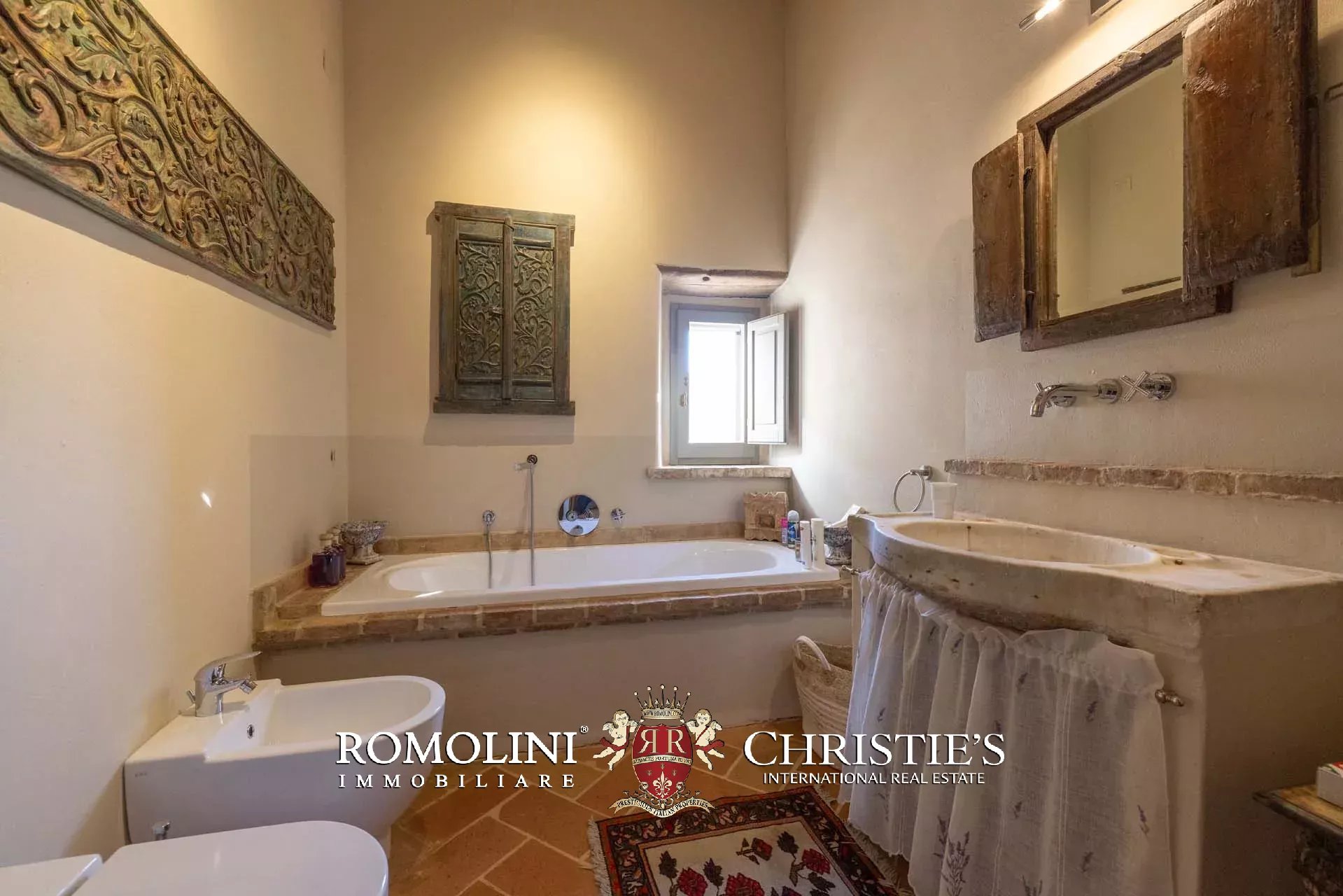 4 Bedroom Villa/Townhouse's Image 60