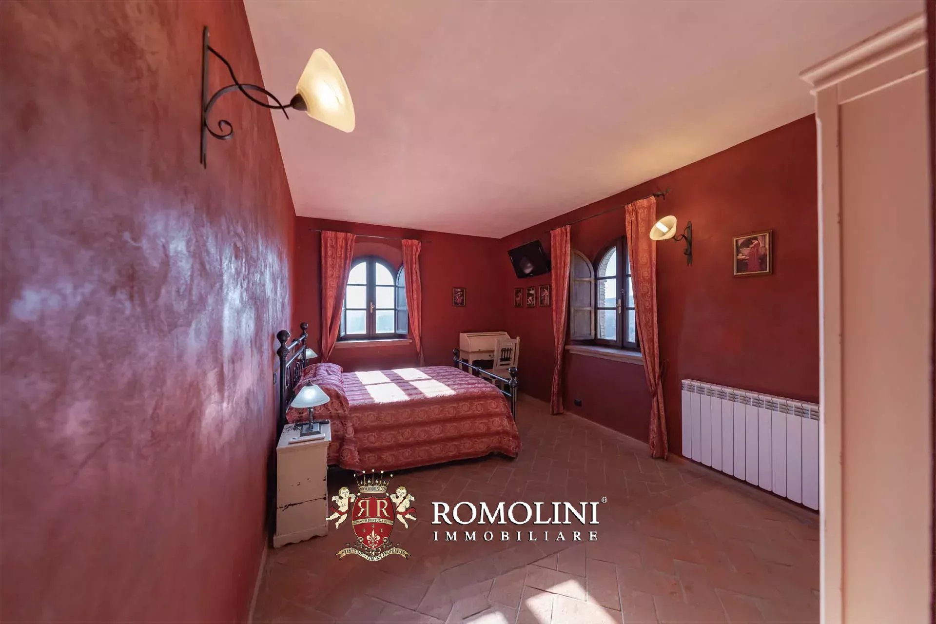 20 Bedroom Chateau's Image 58