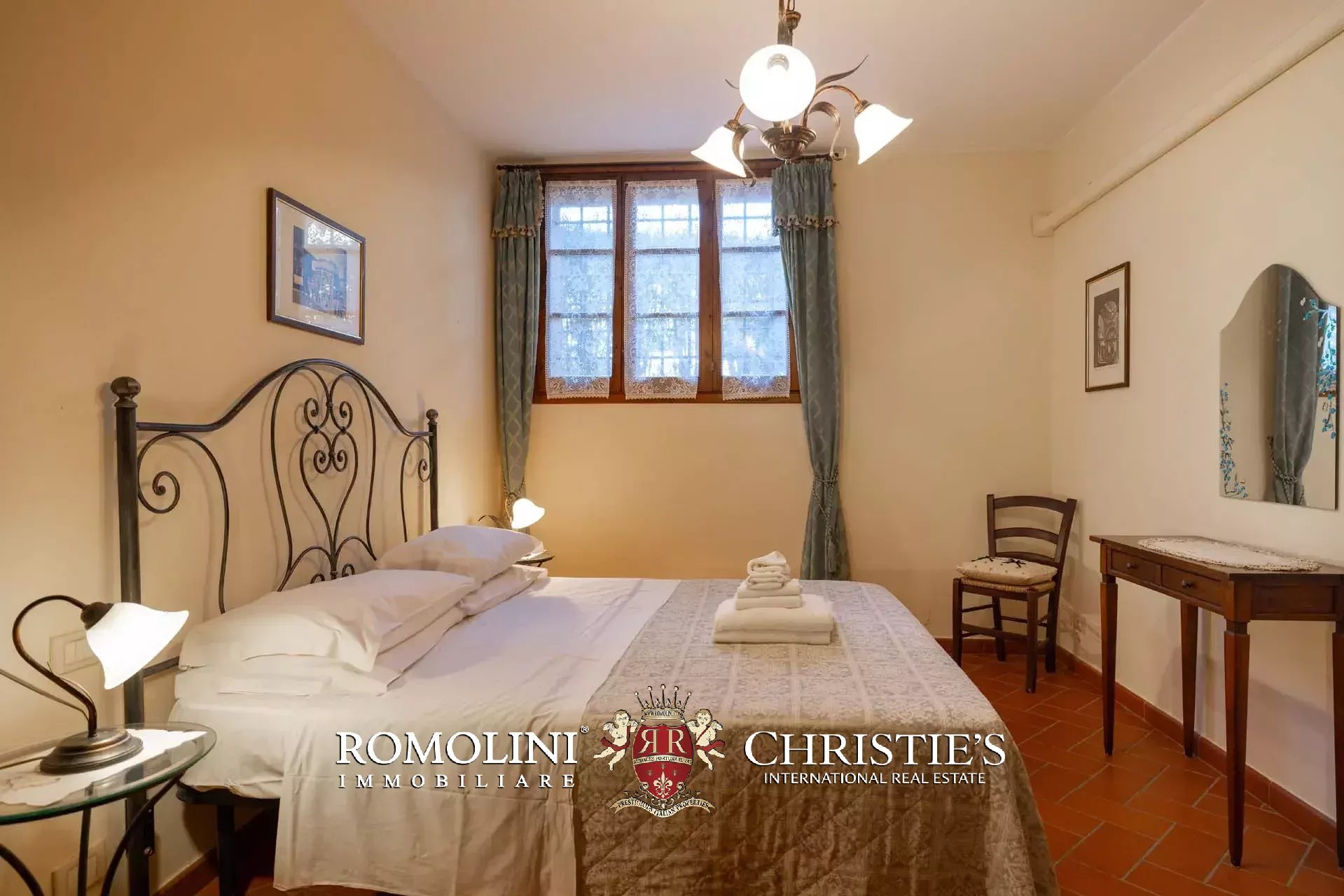 19 Bedroom Villa/Townhouse's Image 30