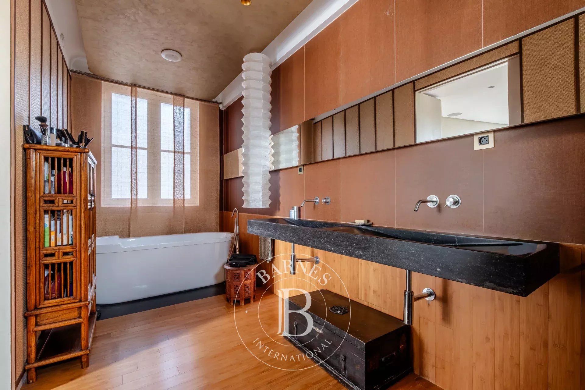 Daire Paris 7ème - picture 16