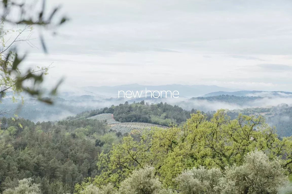 Ancienne ferme de 1850 avec vue panoramique à Tanneron! Un véritable rêve provençal