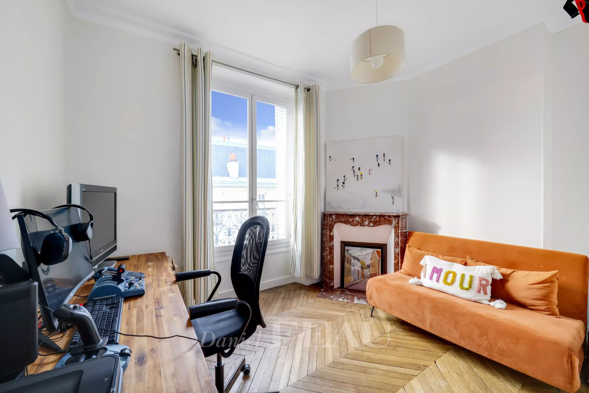 5 Bedroom Apartment/Flat's Image 4