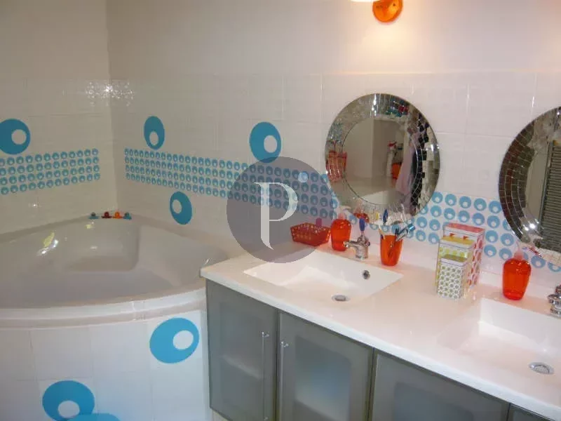vente-appartement-5-pieces-sceaux-83878143