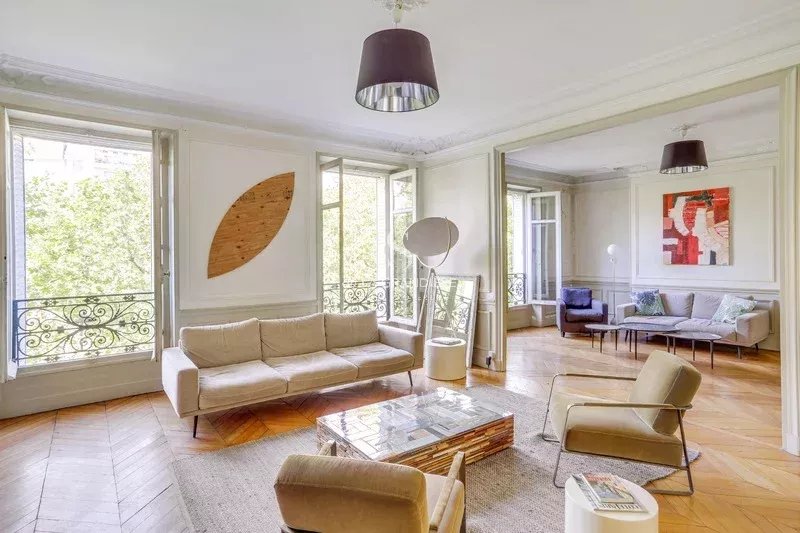 Exclusivité - Paris 7ème - Saint François-Xavier