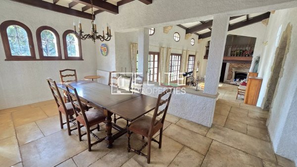 Villa in a peaceful and secluded setting Mouans-sartoux — photo 6