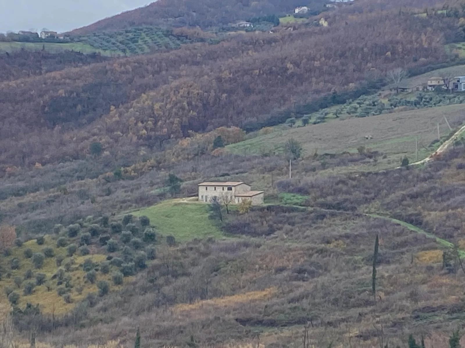 Renovated Country House with Panoramic Views – Fragneto Monforte - picture 4 title=