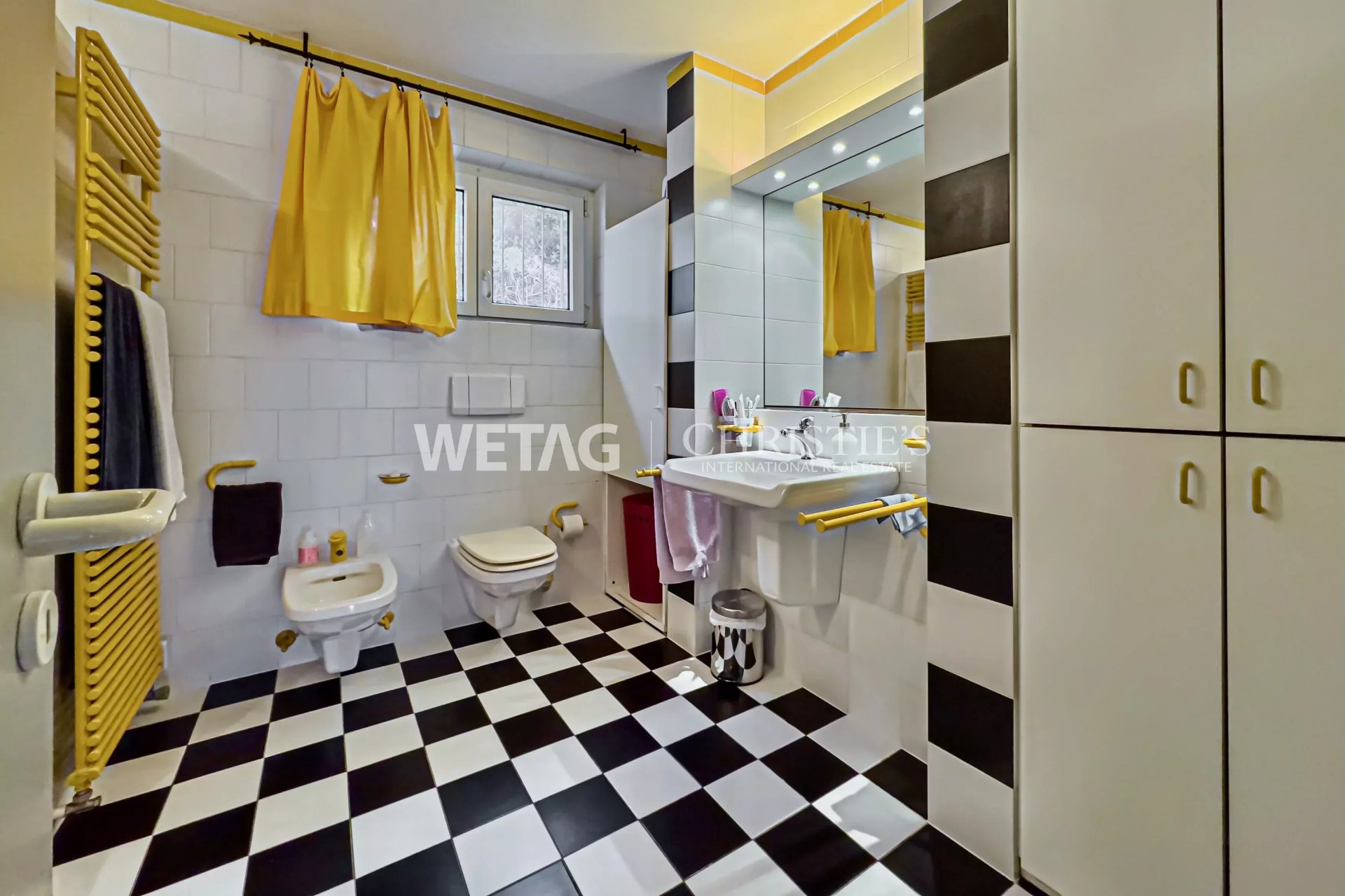 3 Bedroom Villa/Townhouse's Image 3