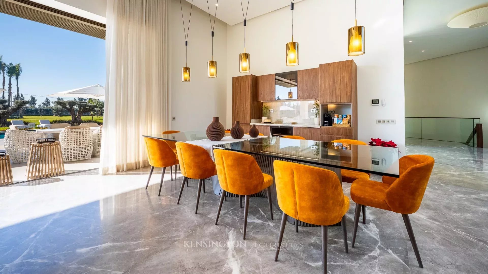 8 Bedroom Villa/Townhouse's Image 20