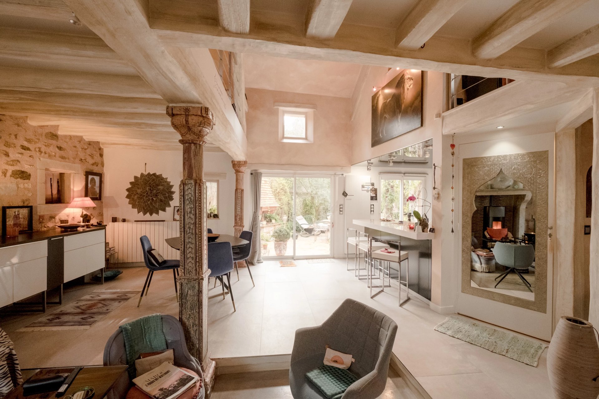 5 Bedroom Villa/Townhouse's Image 3