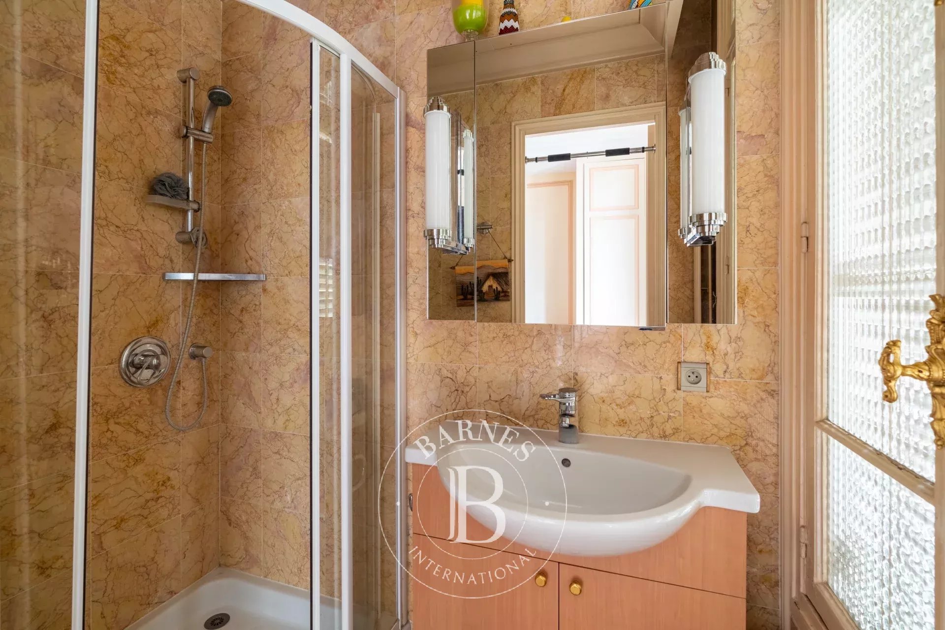 Daire Paris 16ème - picture 14