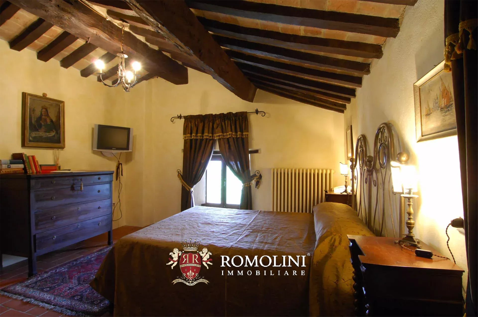 18 Bedroom Villa/Townhouse's Image 50