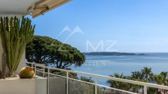 A three-bedroom flat in a stunning setting — photo 4 of 7