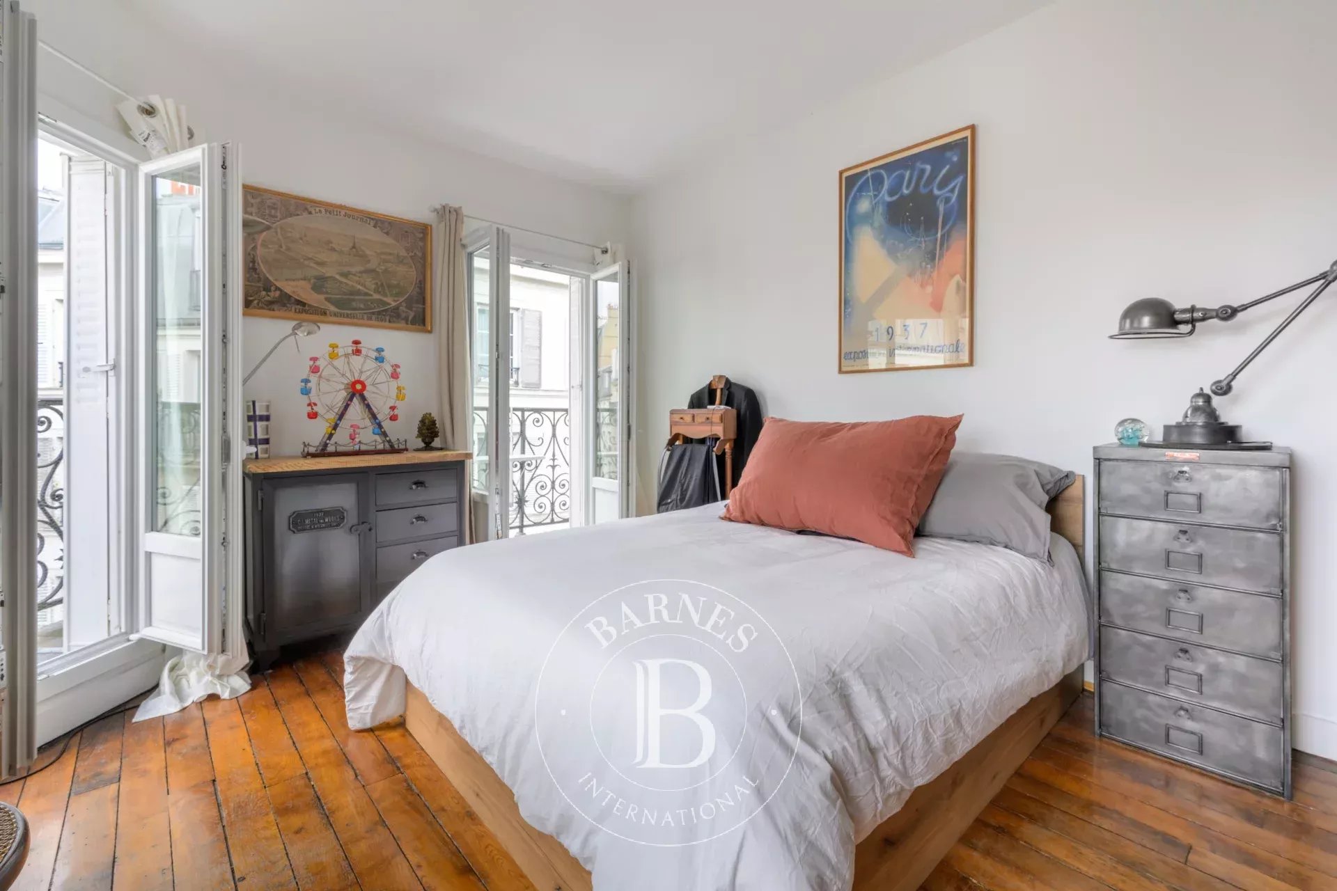 Daire Paris 18ème - picture 7