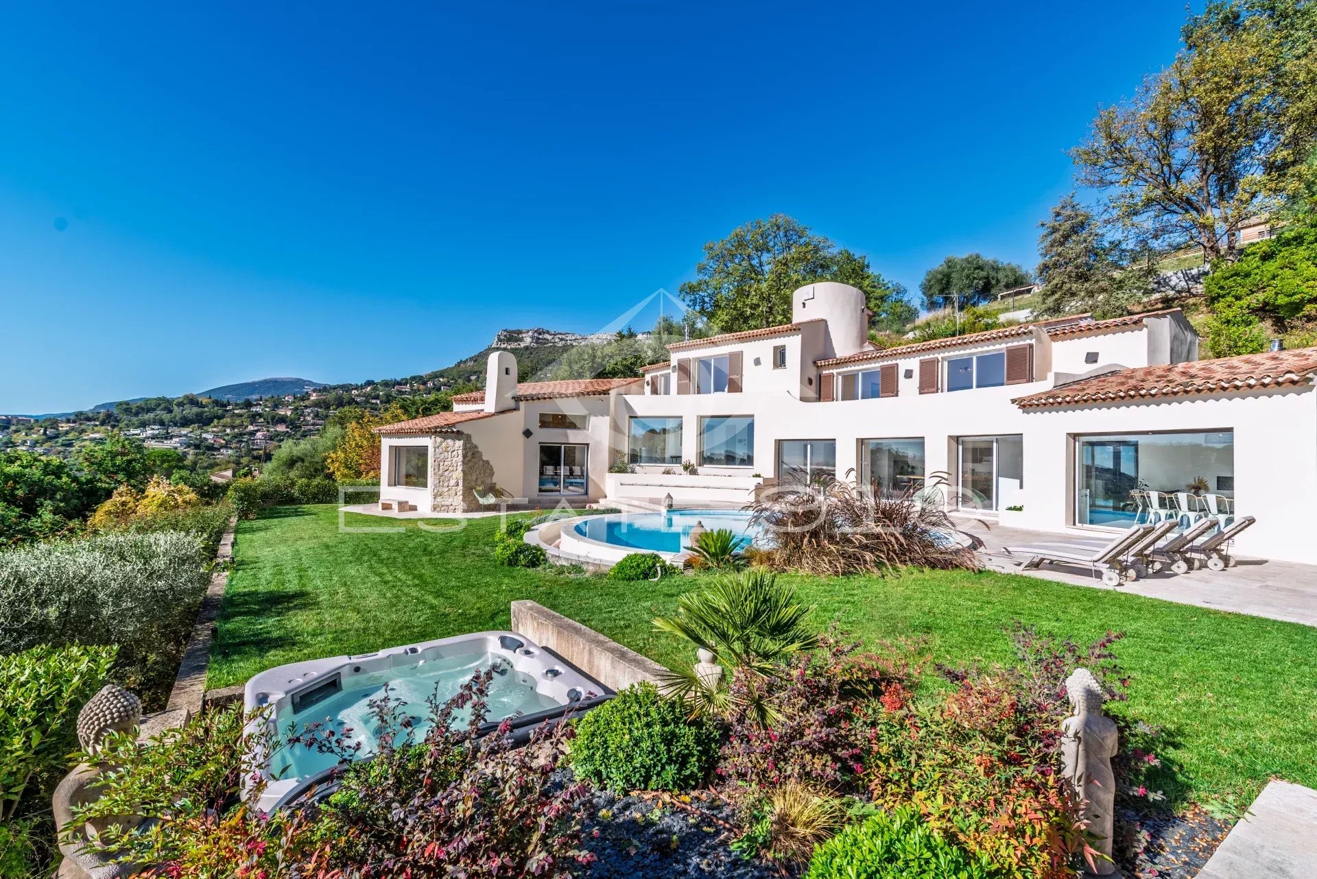 VENCE VUE MER IMPRENABLE CALME ABSOLU