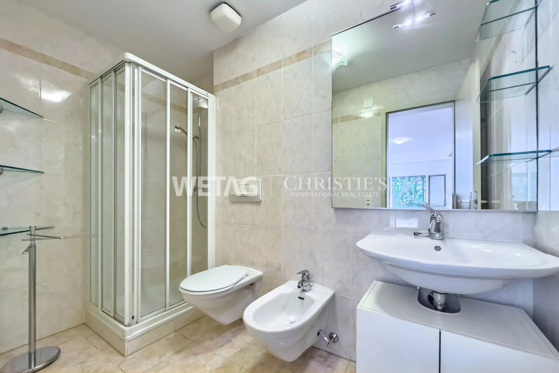 1 Bedroom Apartment/Flat's Image 4