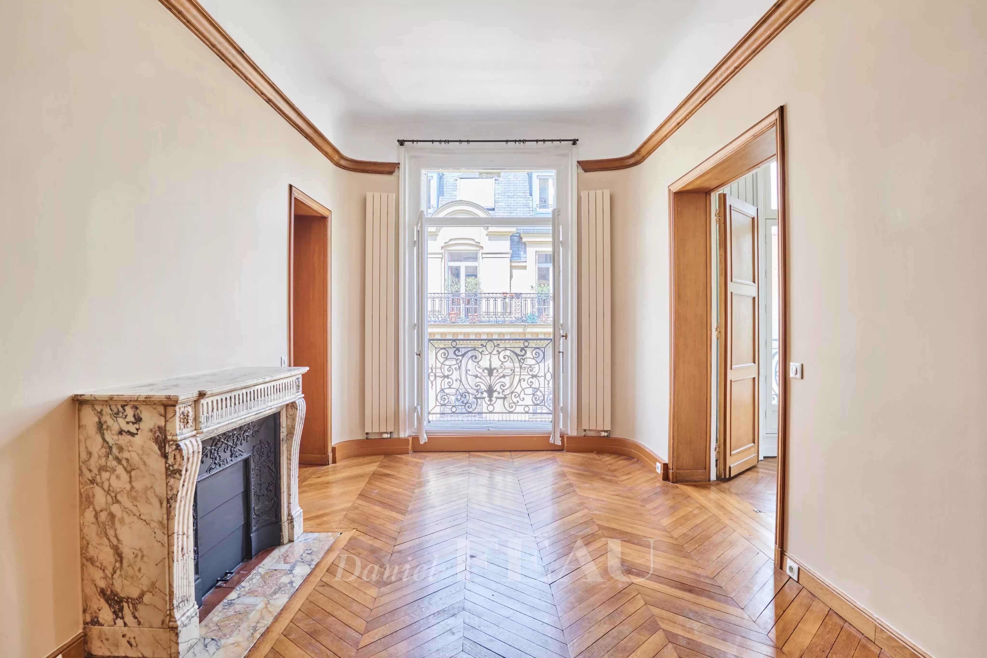 Location Appartement Paris 16ème