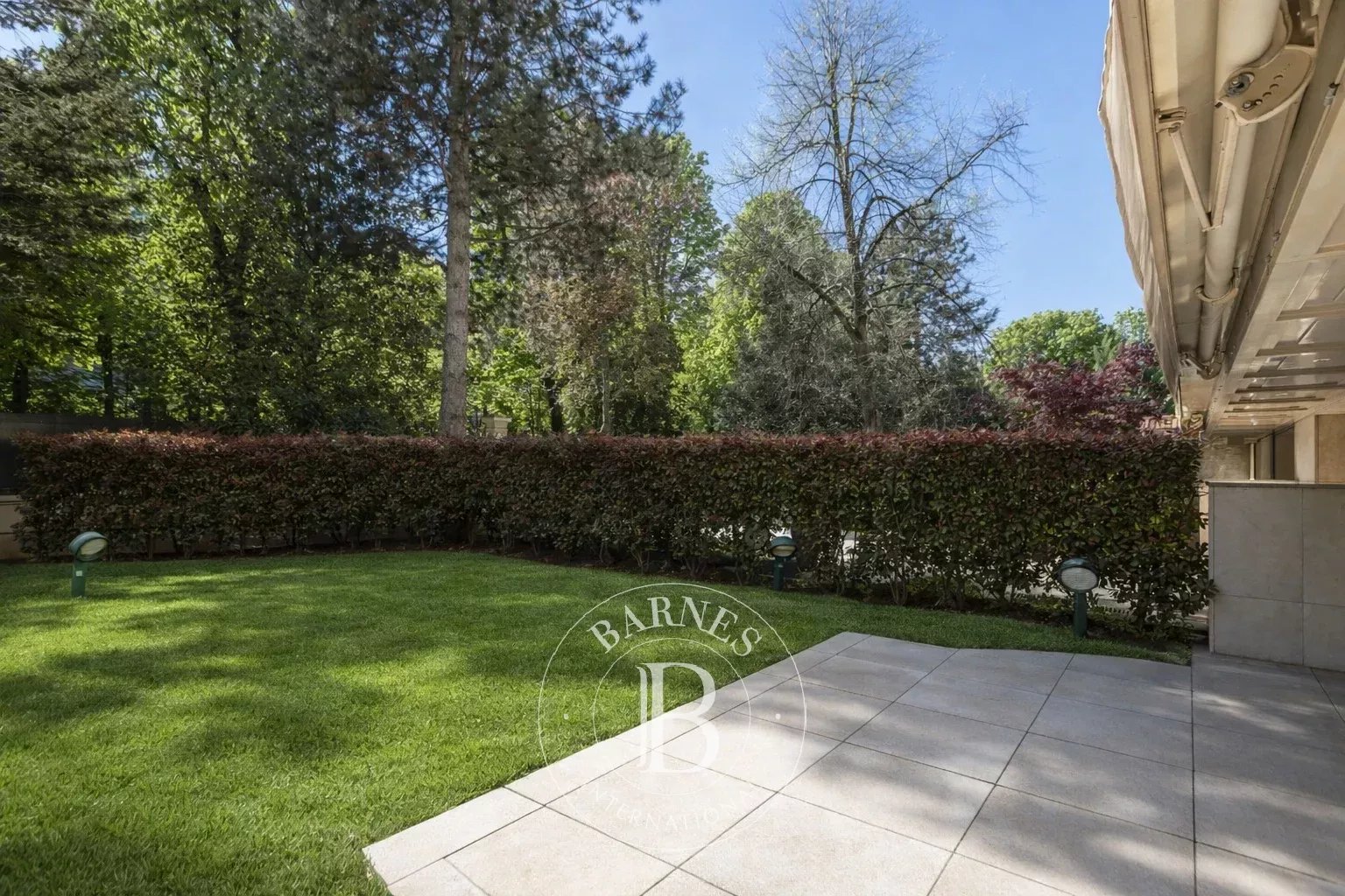 Apartment Neuilly-sur-Seine  -  ref 86895853 (picture 1)