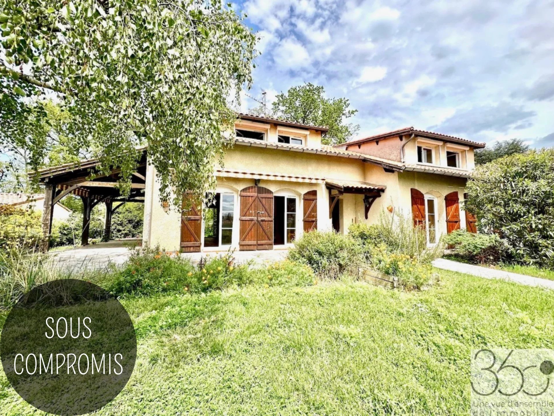 Agence immobilière de 