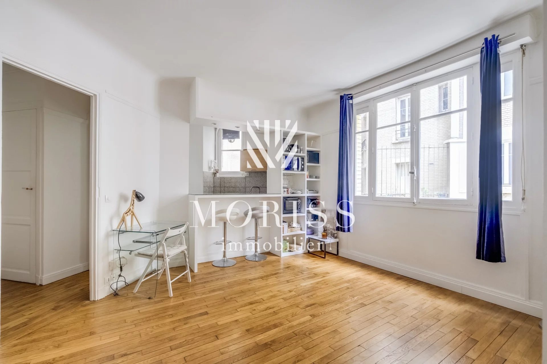 STUDIO DE 32,5 M2 - AVENUE JUNOT - Image Array