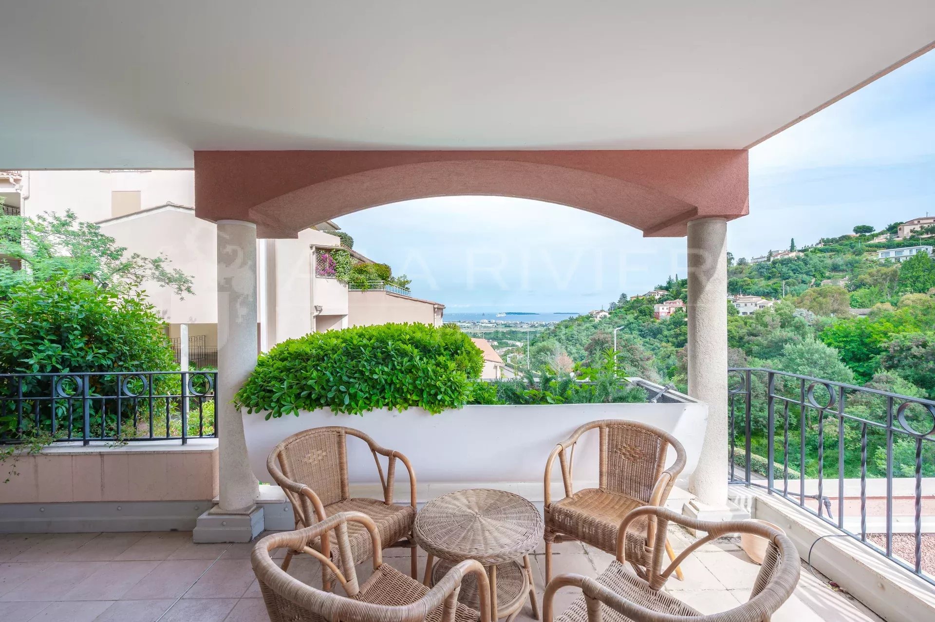 Agence immobilière de AAA Riviera